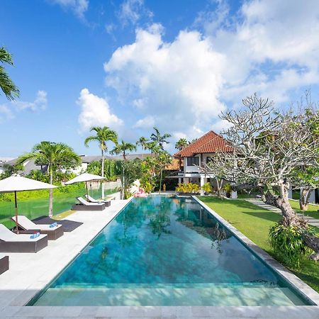 Villa Manis Canggu Exterior photo
